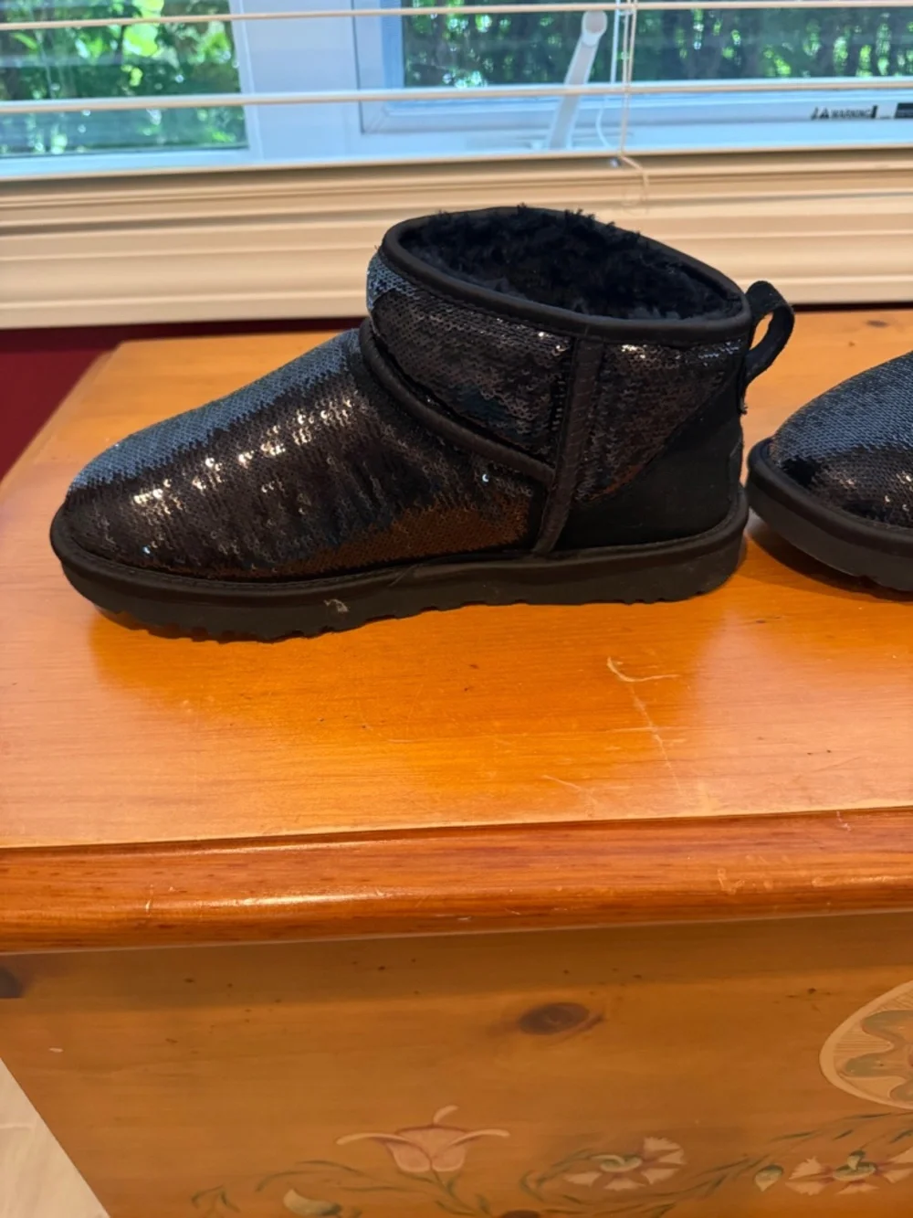 UGG never worn